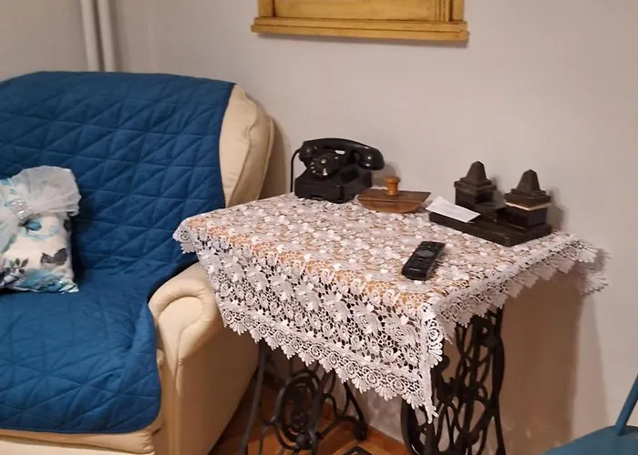 U Lunatyka Kwatera prywatna *